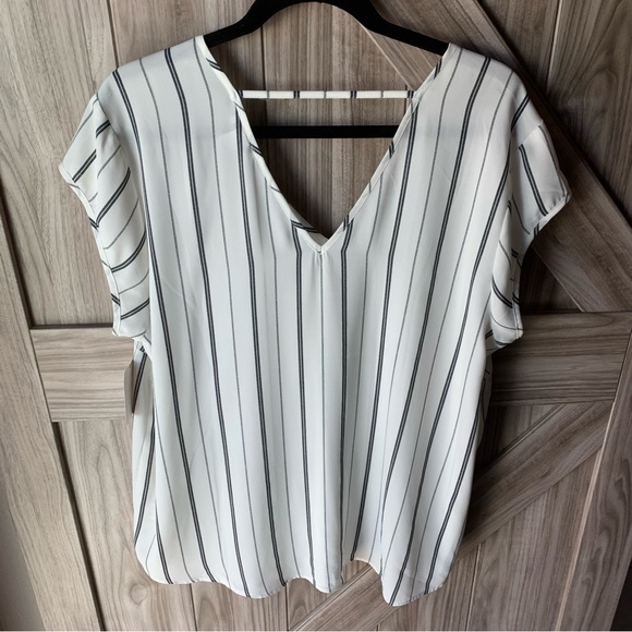 NWT - Halogen Striped Blouse - Picture 4 of 7